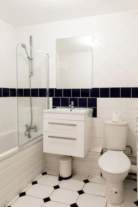 Cosy Decorated Flat In Tonbridge Apartment ภายนอก รูปภาพ