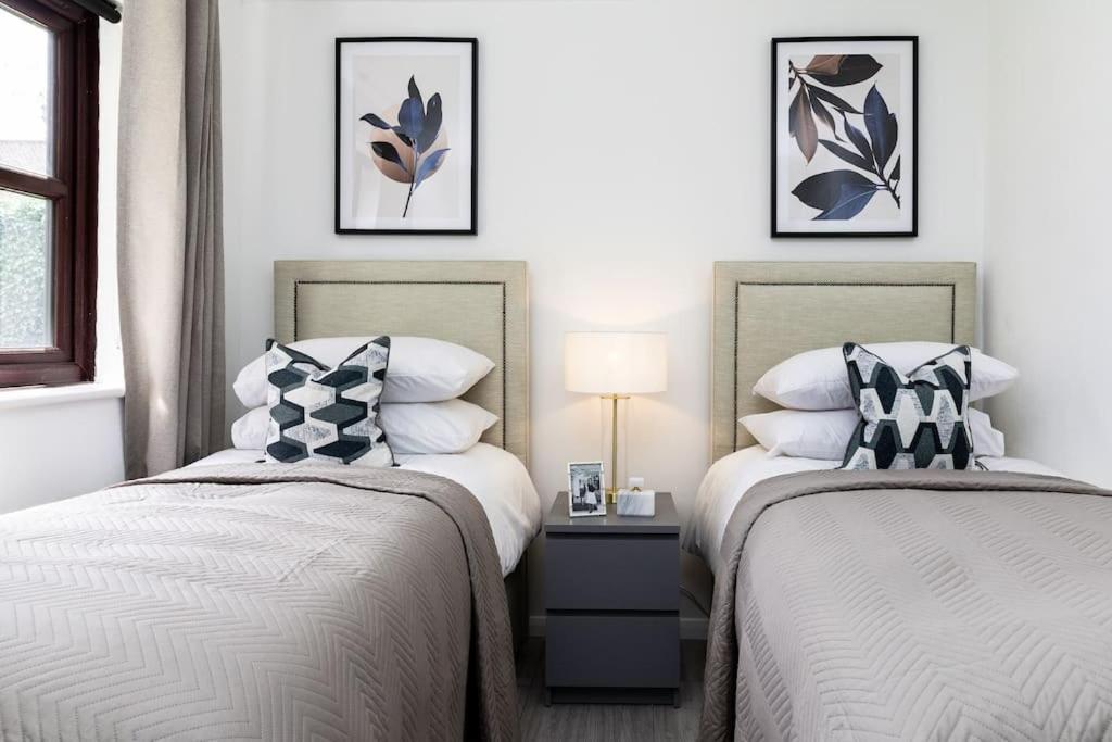 Cosy Decorated Flat In Tonbridge Apartment ภายนอก รูปภาพ